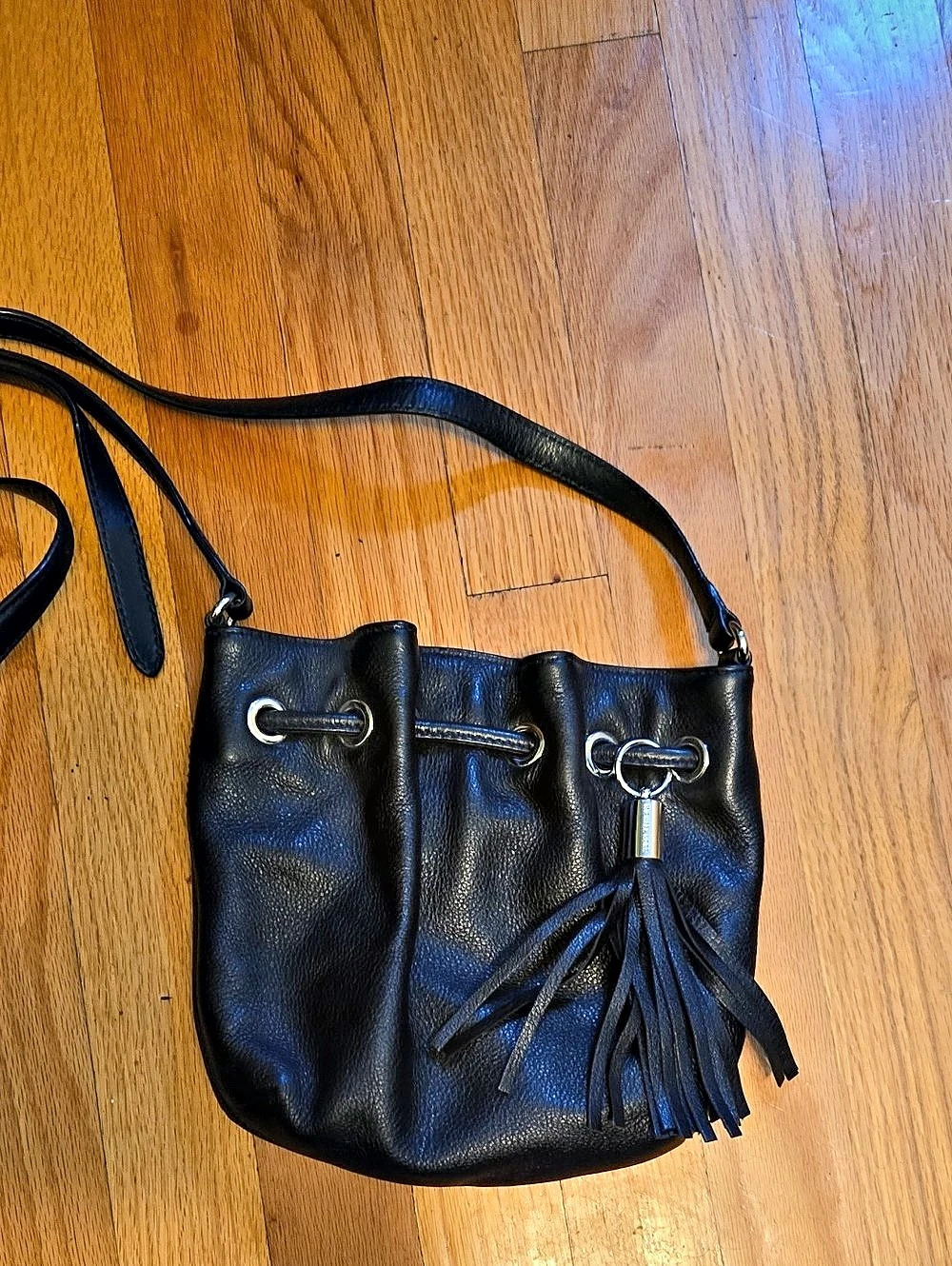 Michael Kors Jules Drawstring Bucket Bag Black